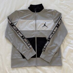 Nike Jordan Gray and Black Windbreaker Jacket Youth Medium 10-12 Years Old